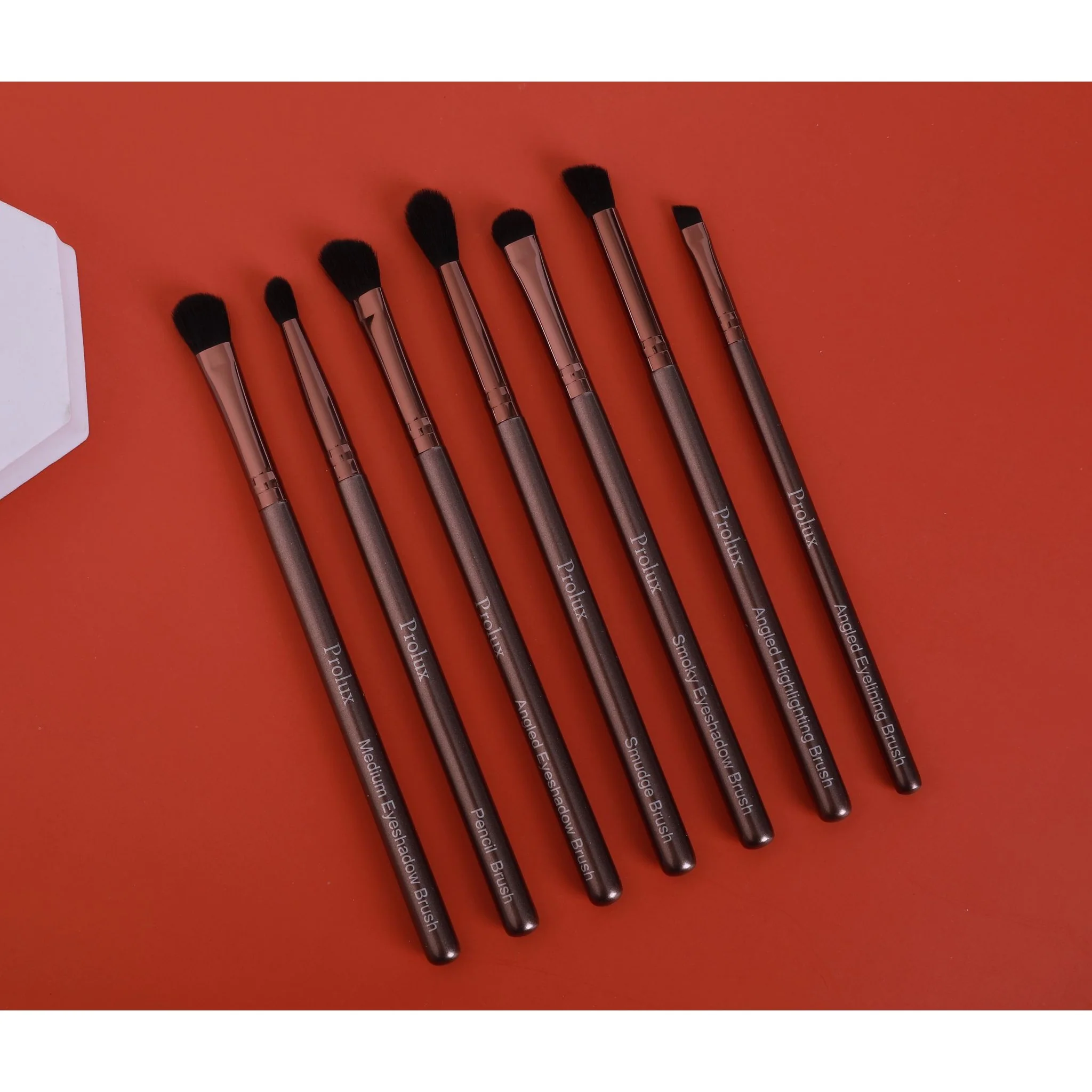 Deluxe Eye Essentials 7pc Brush Set - Image 2