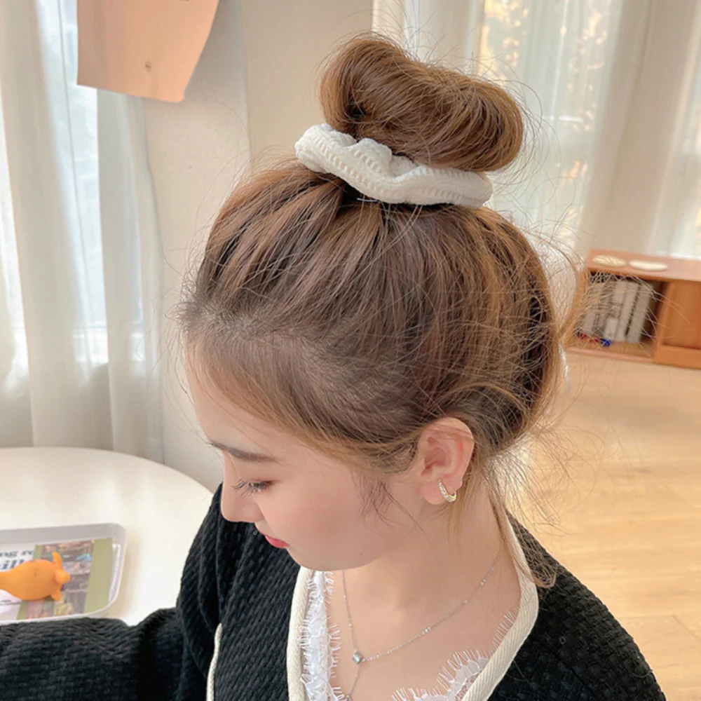 FUZZY HAIR SCRUNCHIES (7 PIECES BUNDLE) - Image 3