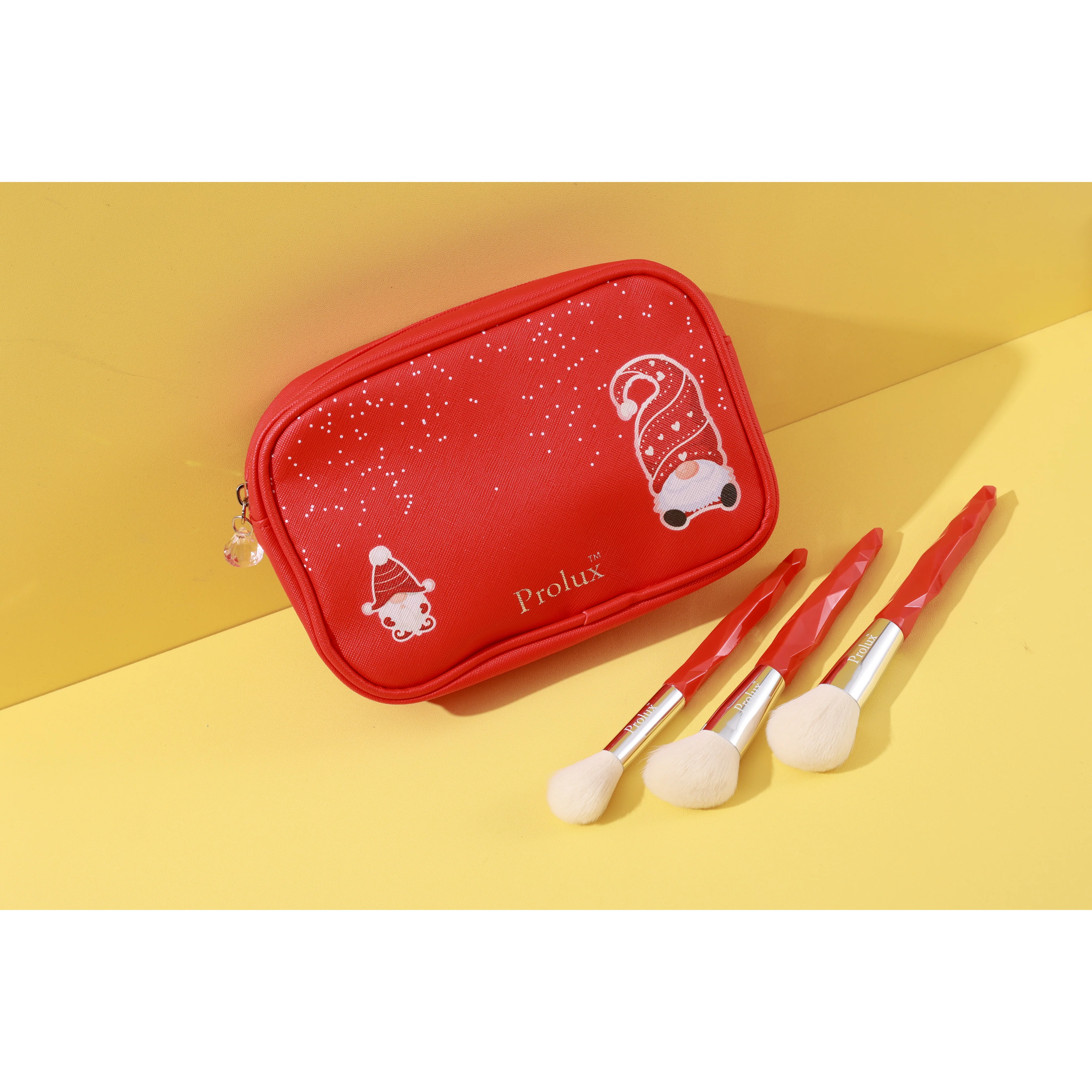 Wrapped in Gnome: Makeup Brush & Cosmetic Bag - Image 8