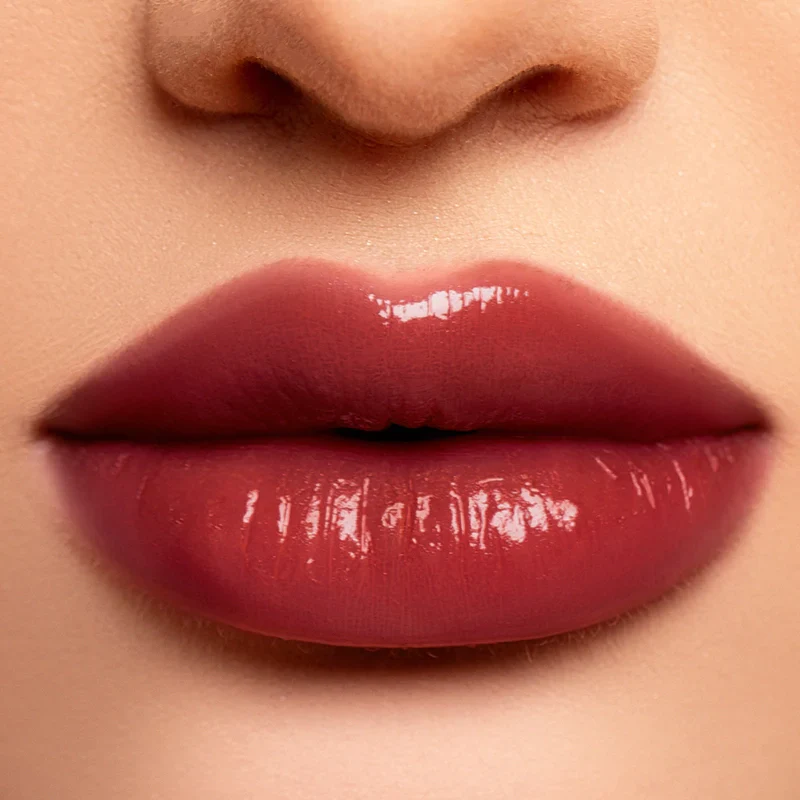 Hydrating Liquid Lip Gloss - Image 12