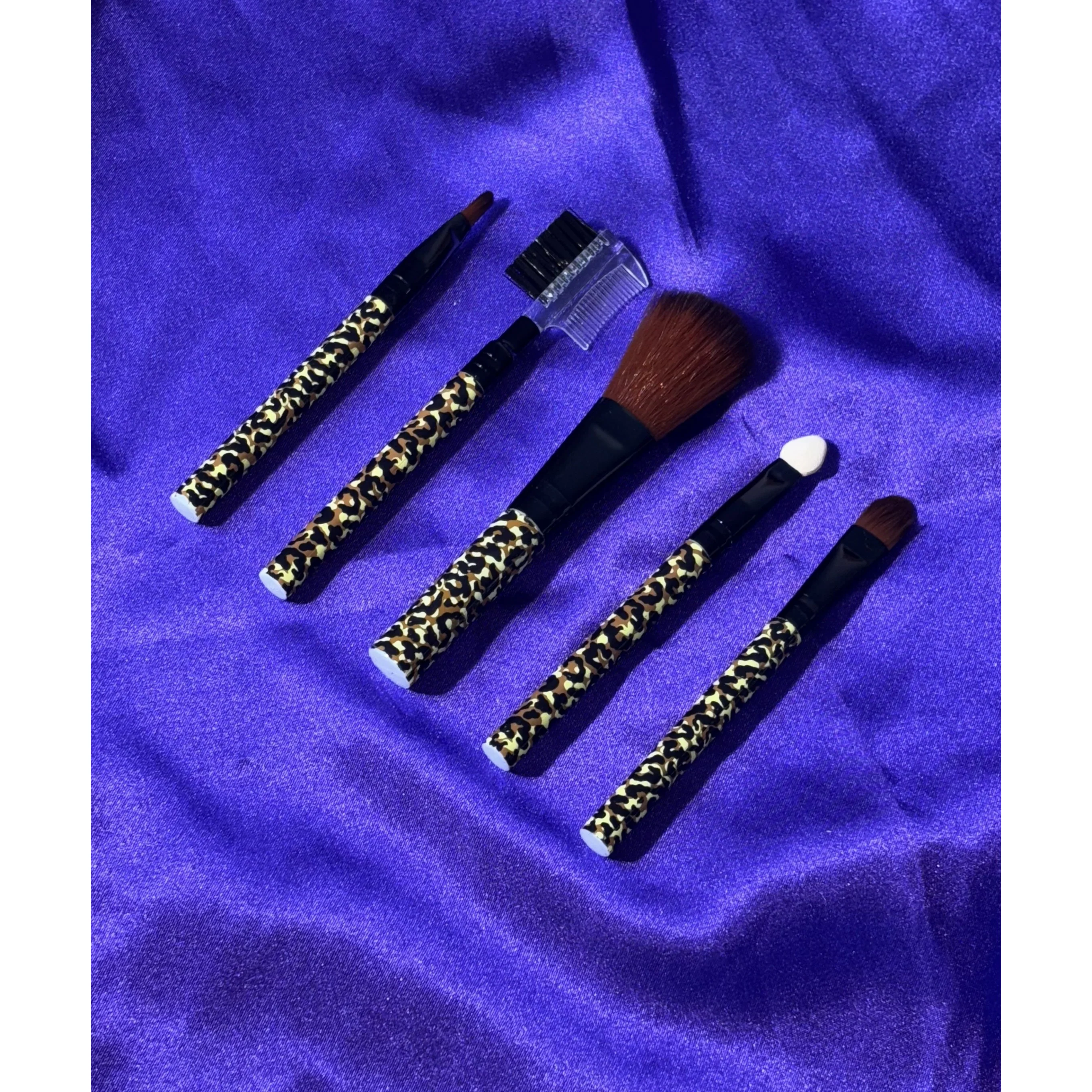 Makeup Brush Set: Essential For Perfection - Image 5