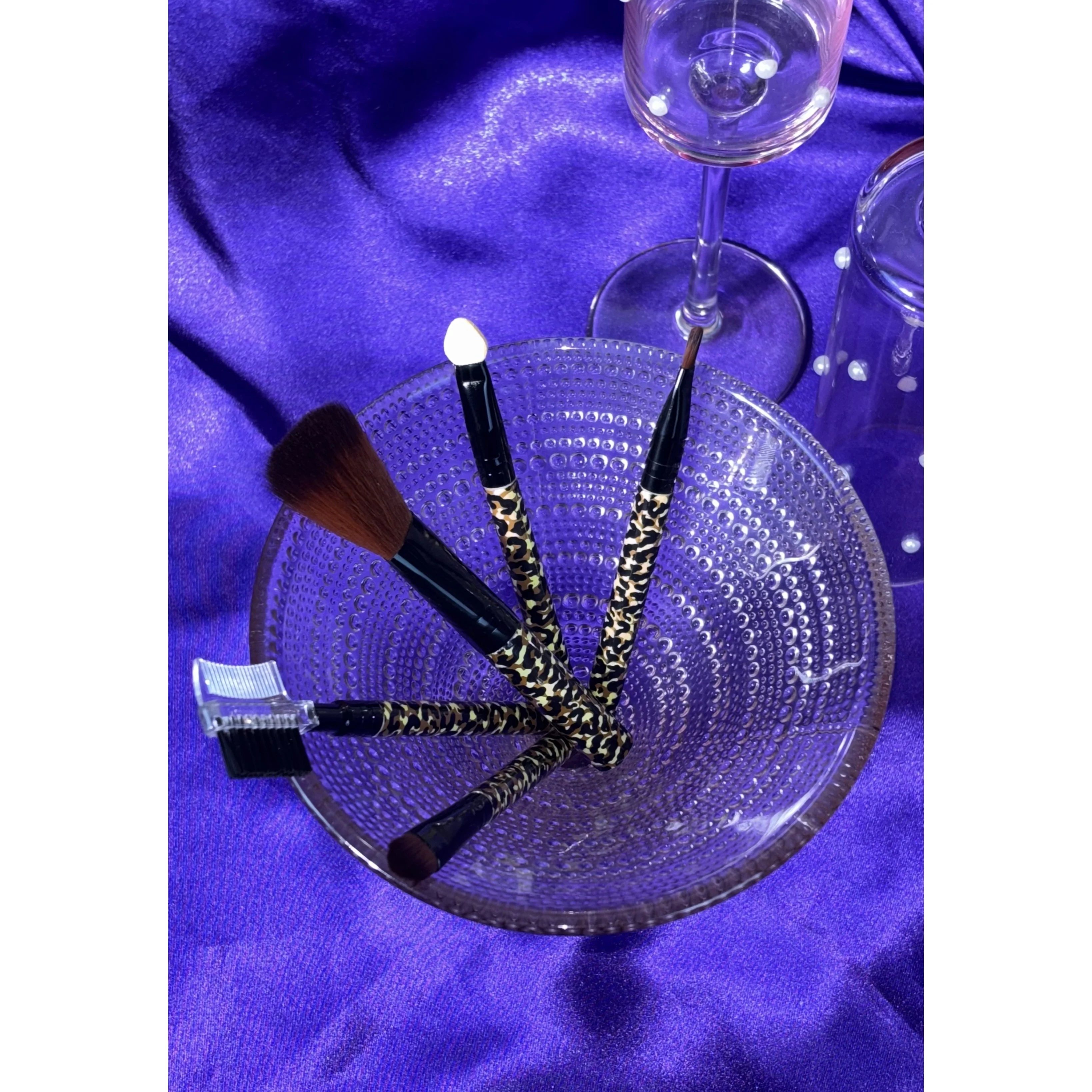 Makeup Brush Set: Essential For Perfection - Image 7